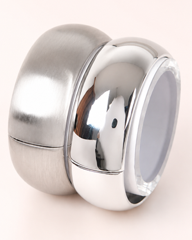 Silver Two Metal Bangle Bracelet Set