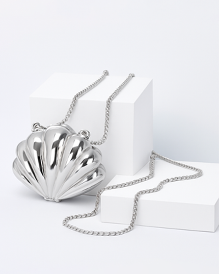 Silver Shell Metal Mini Clutch Purse