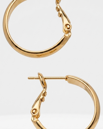 Gold Gold Dipped 3/4" Hoop Earrings
