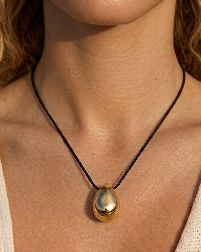 Gold Pendant Rope Necklace